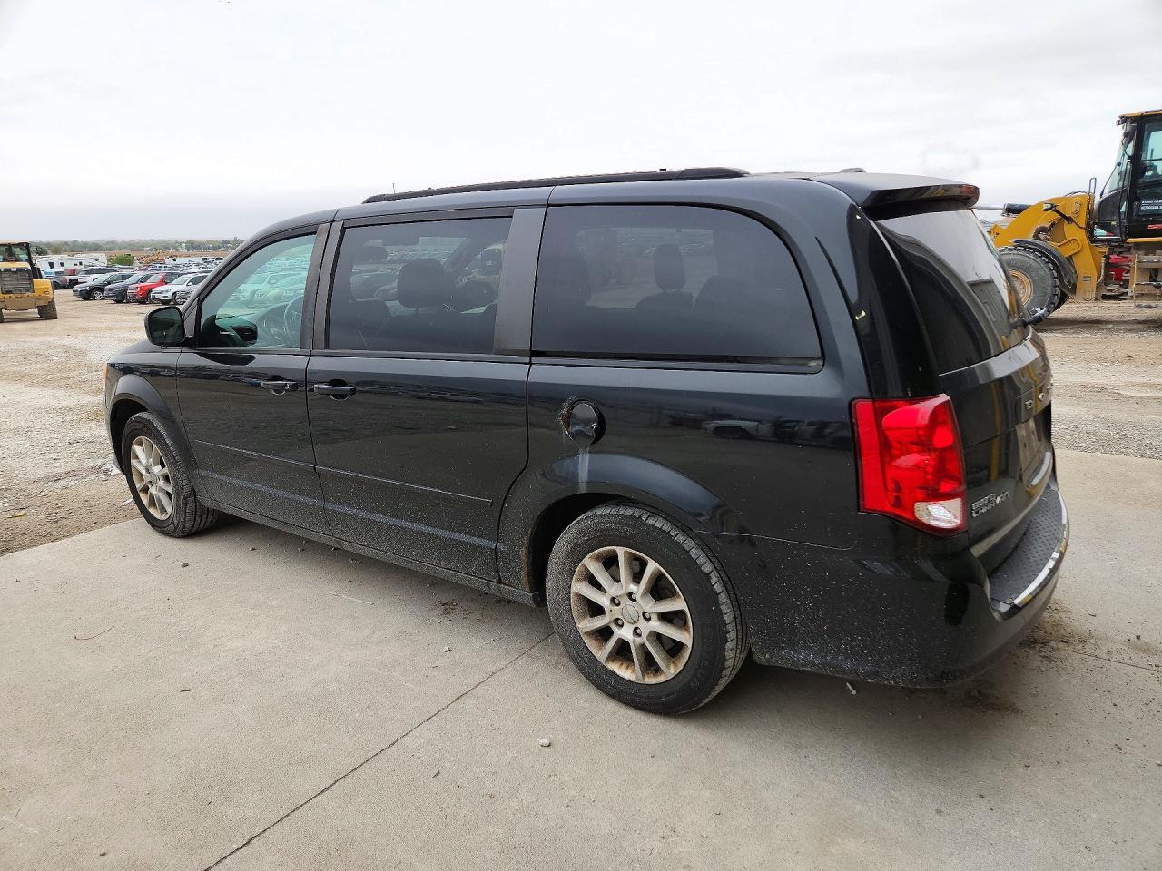 2012 Dodge Grand Caravan R/T - Фото 2