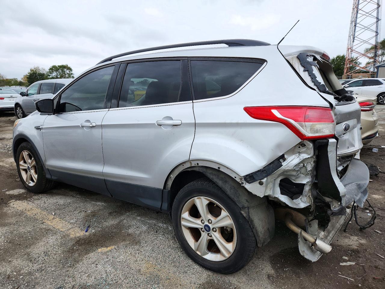 2016 Ford Escape Se - Фото 2