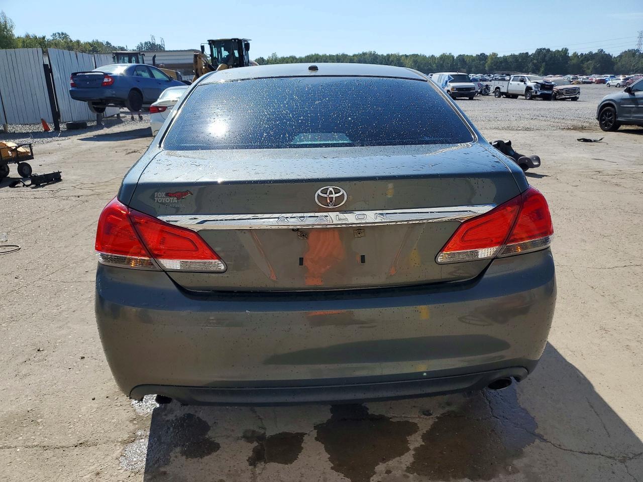 2012 Toyota Avalon Limited - Фото 6