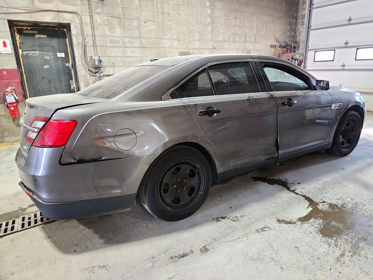 2015 Ford Taurus Police Interceptor - Image 3