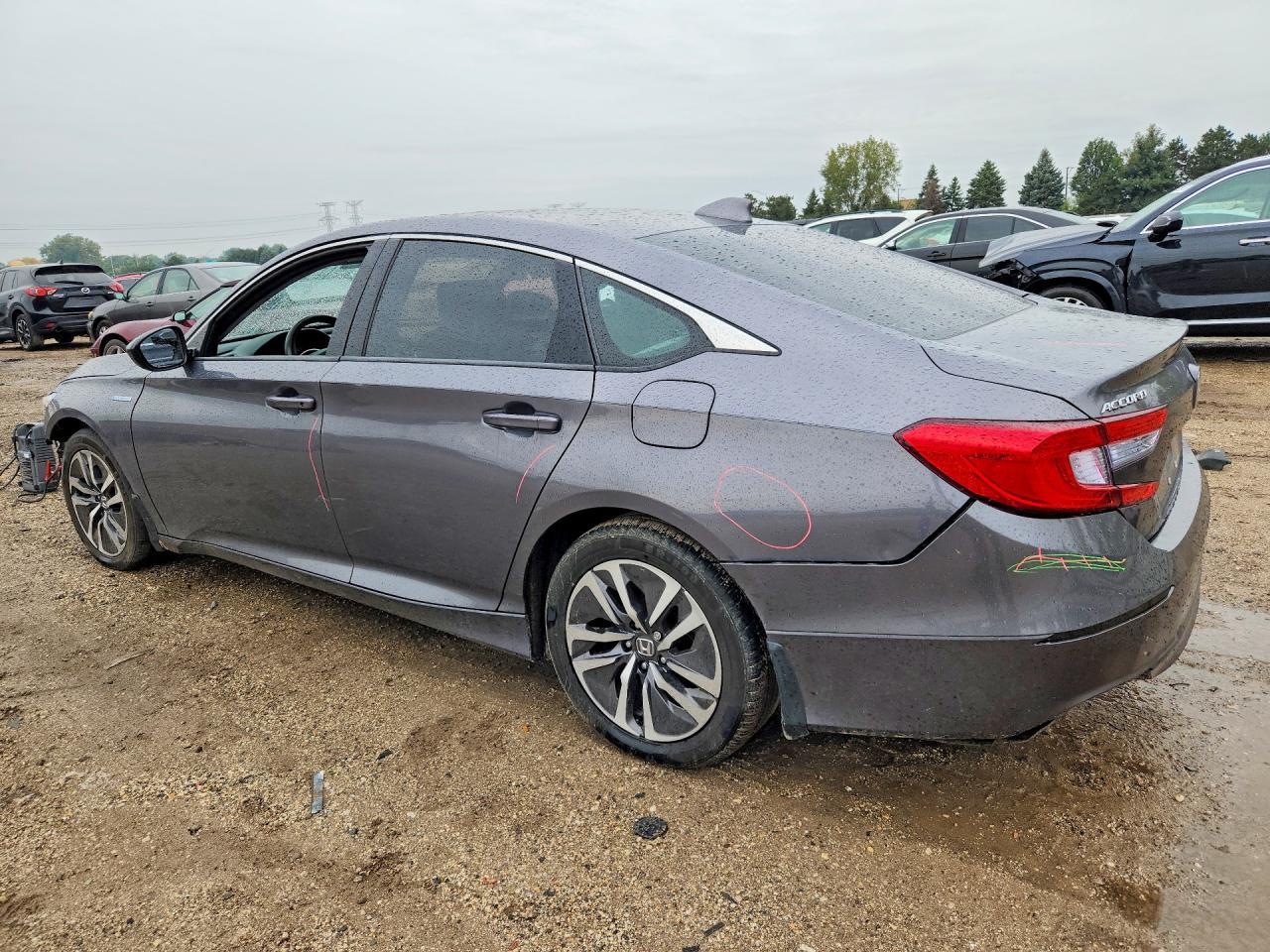 2019 Honda Accord Hybrid - Image 2