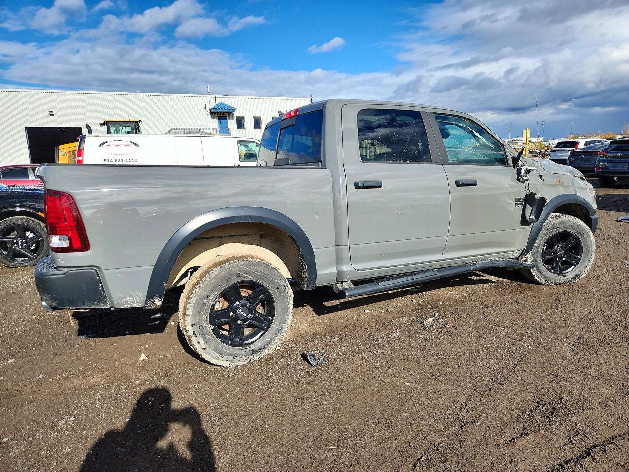 2022 Ram 1500 Classic Slt - Фото 3