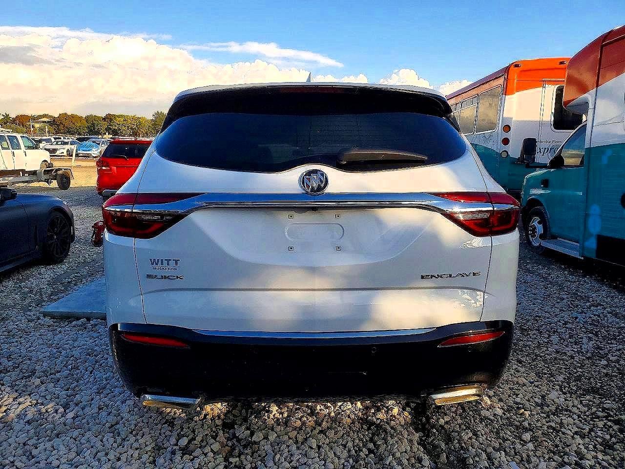 2018 Buick Enclave Essence - Фото 6