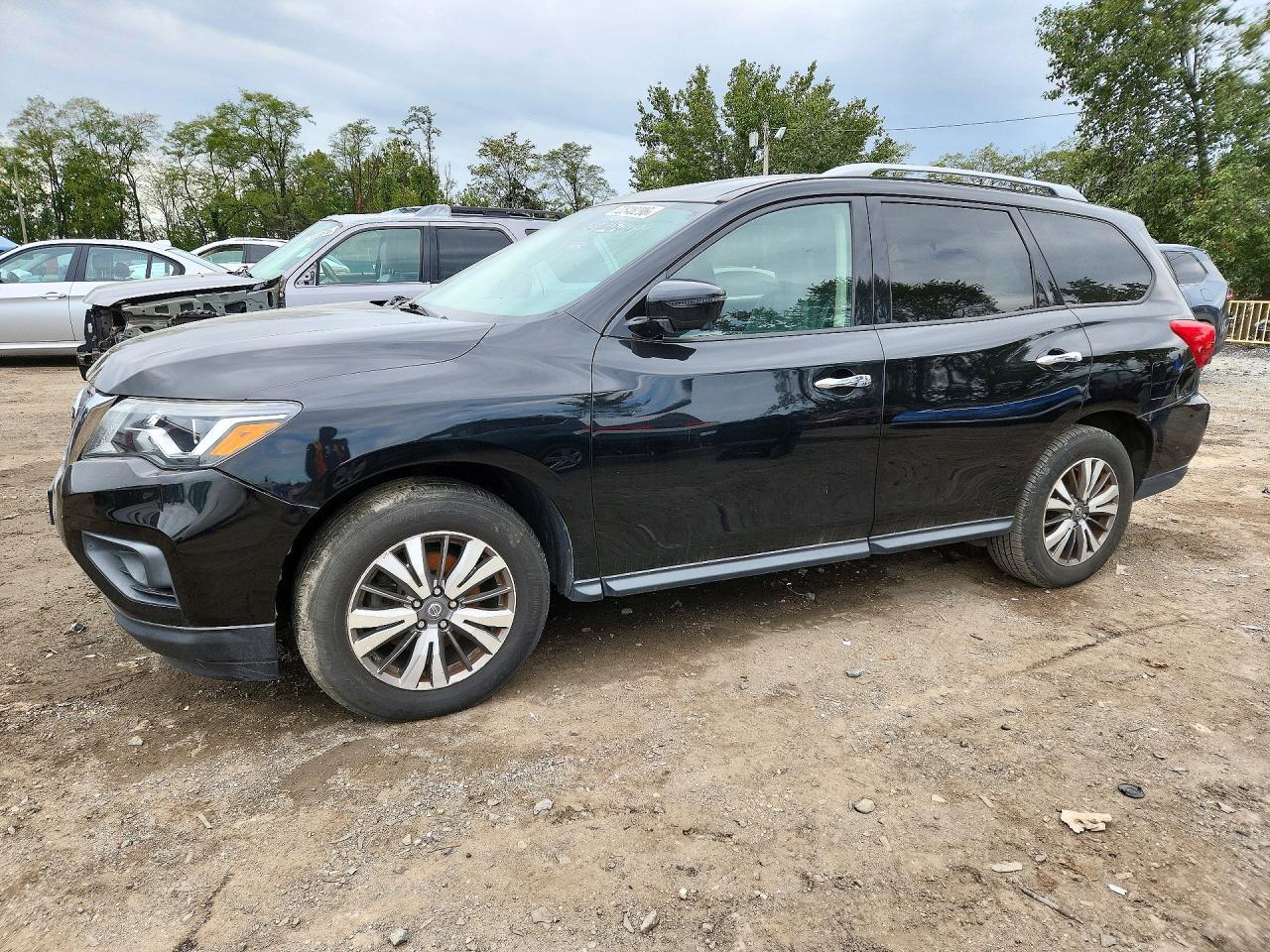 2020 Niss Pathfinder 4Wd 4D Suv Sl