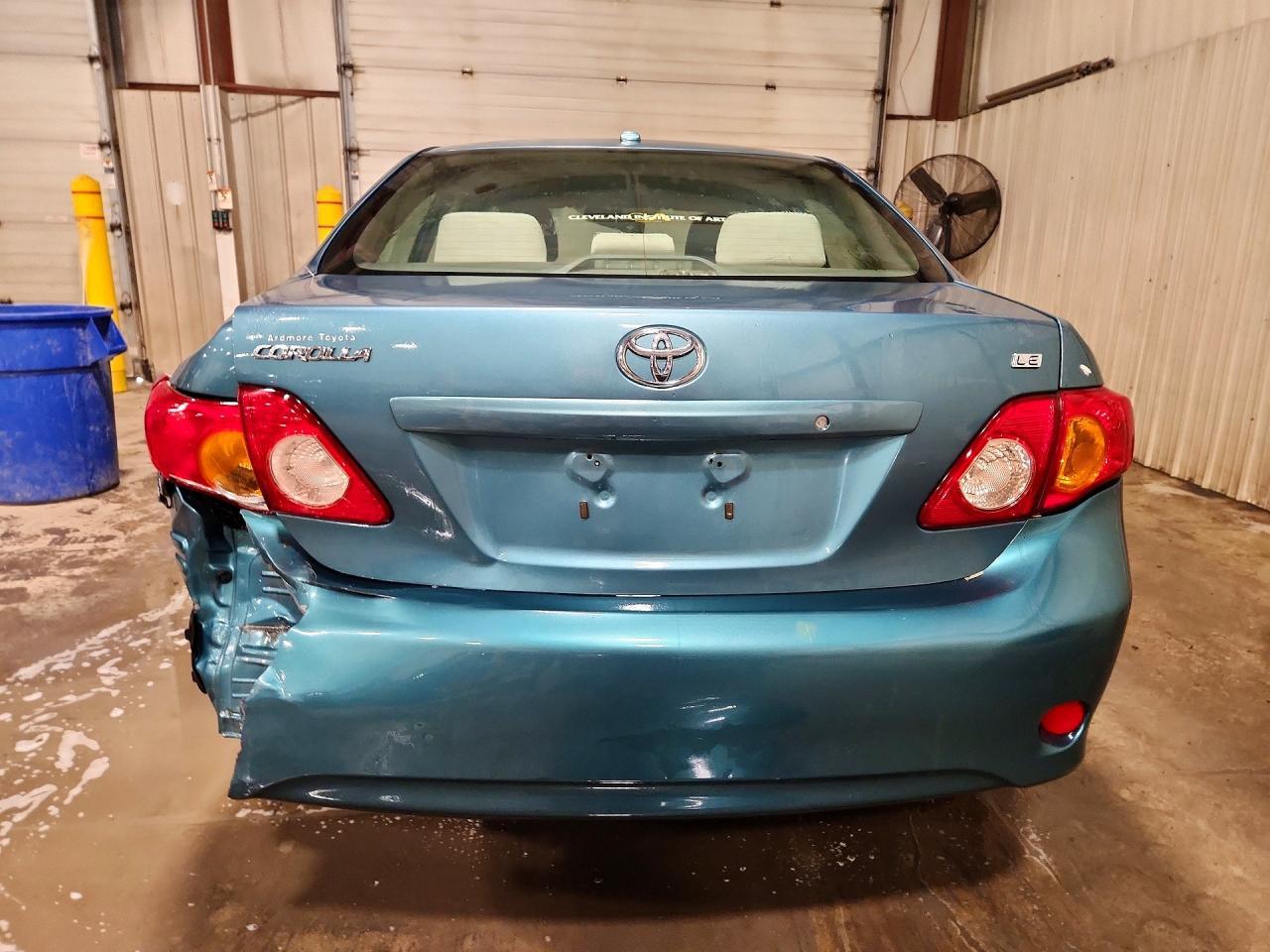 2010 Toyota Corolla Le - Фото 6