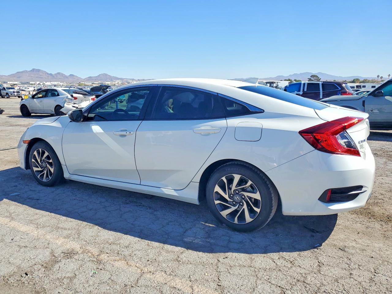 2018 Honda Civic Ex - Фото 2