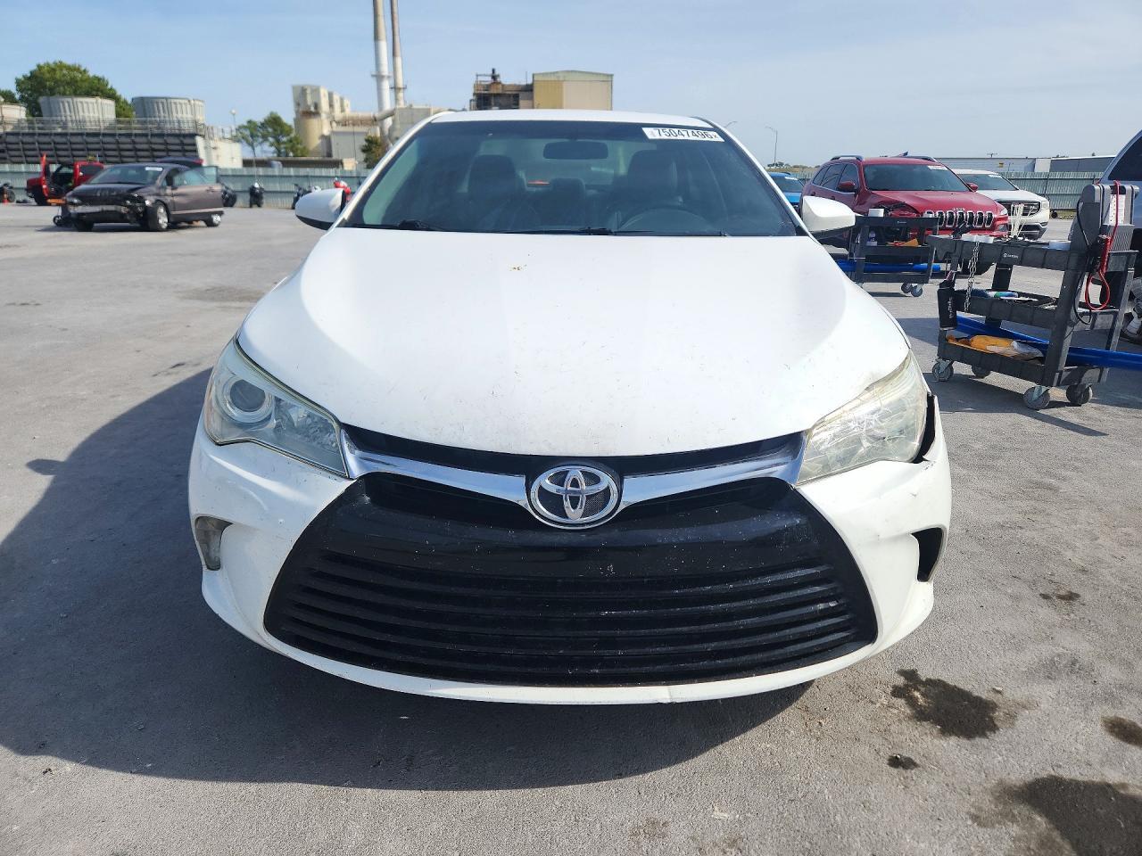 2015 Toyota Camry Le - Фото 5