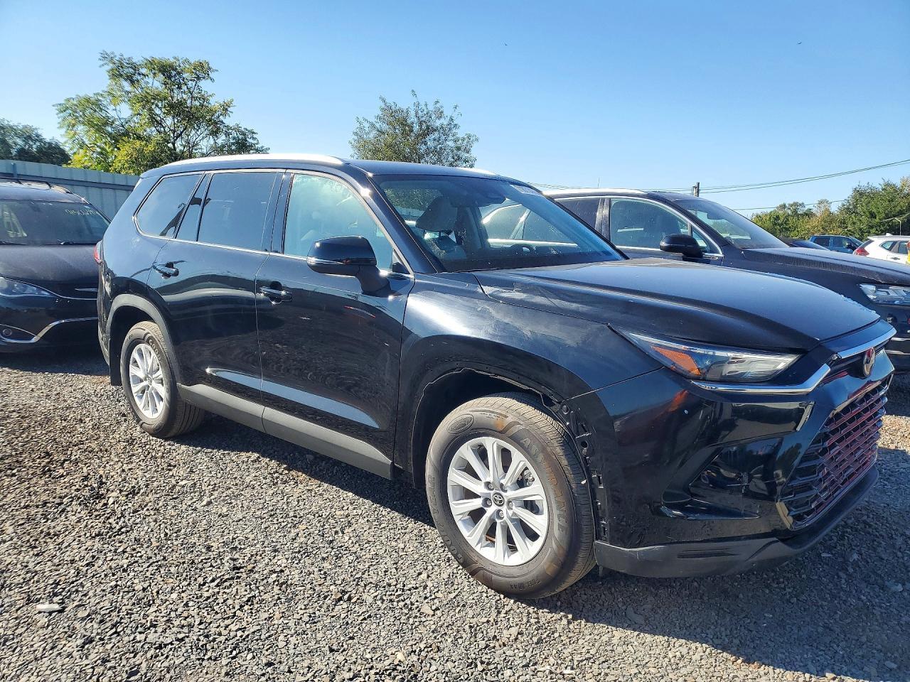 2026 Toyota Grand Highlander Xle - Image 4