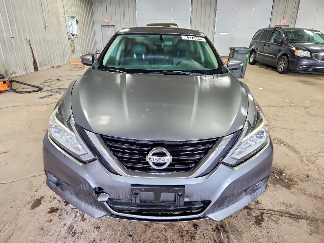 2018 Nissan Altima 2.5 Sl - Image 5