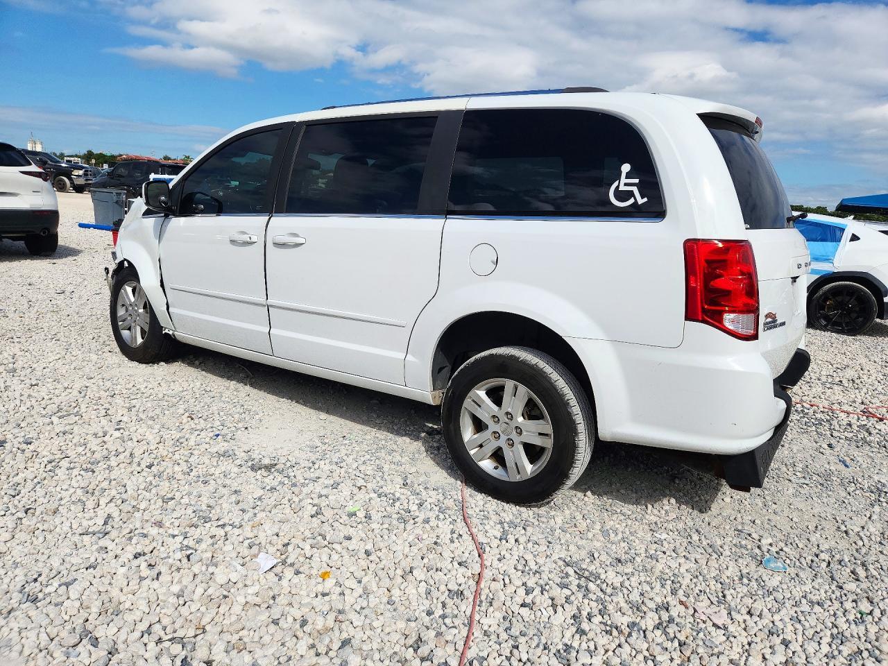 2018 Dodge Grand Caravan Sxt - Фото 2