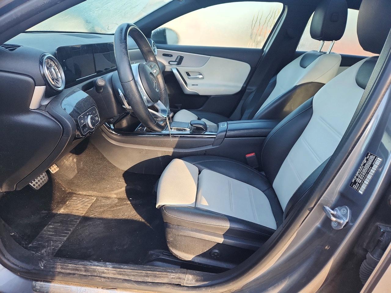 2019 Mercedes-Benz A 220 4Matic - Image 7