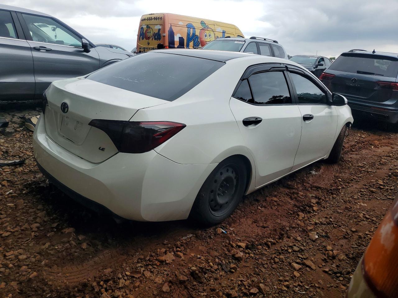 2016 Toyota Corolla Le - Фото 3