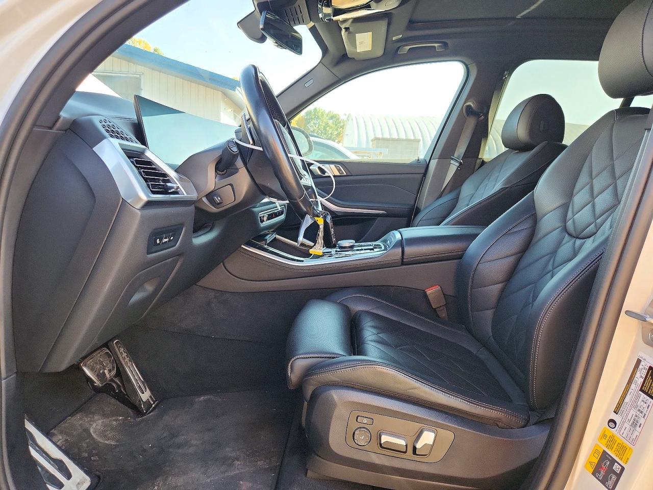 2024 BMW X5 xDrive50E - Image 7