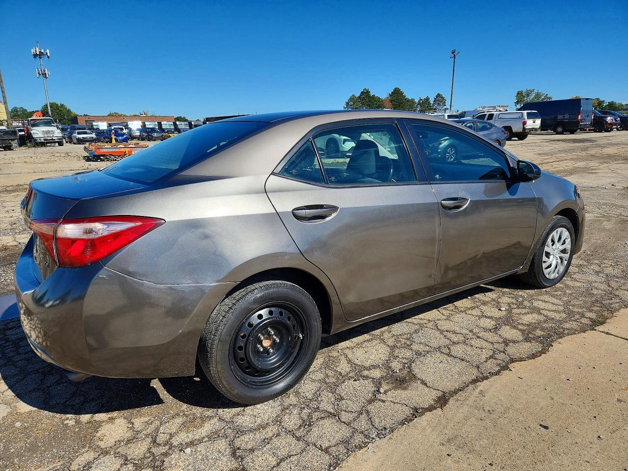 2018 Toyota Corolla Le - Фото 3
