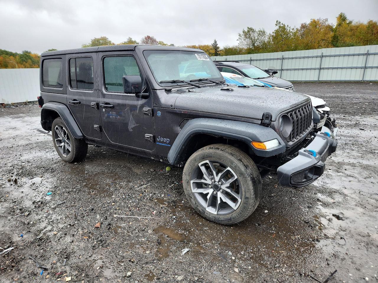2024 Jeep Wrangler 4Xe - Image 4