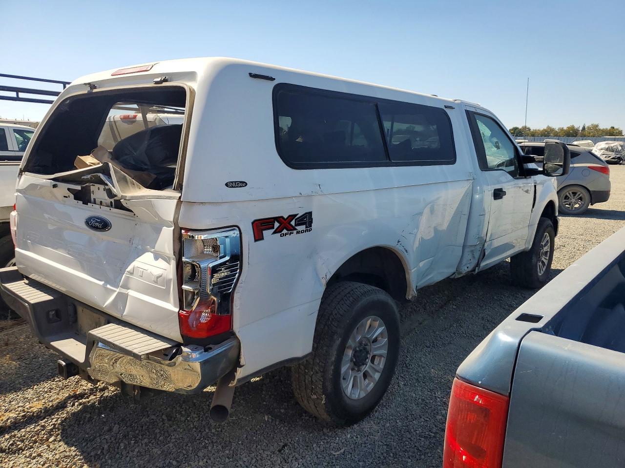 2020 Ford F250 Super Duty - Фото 3