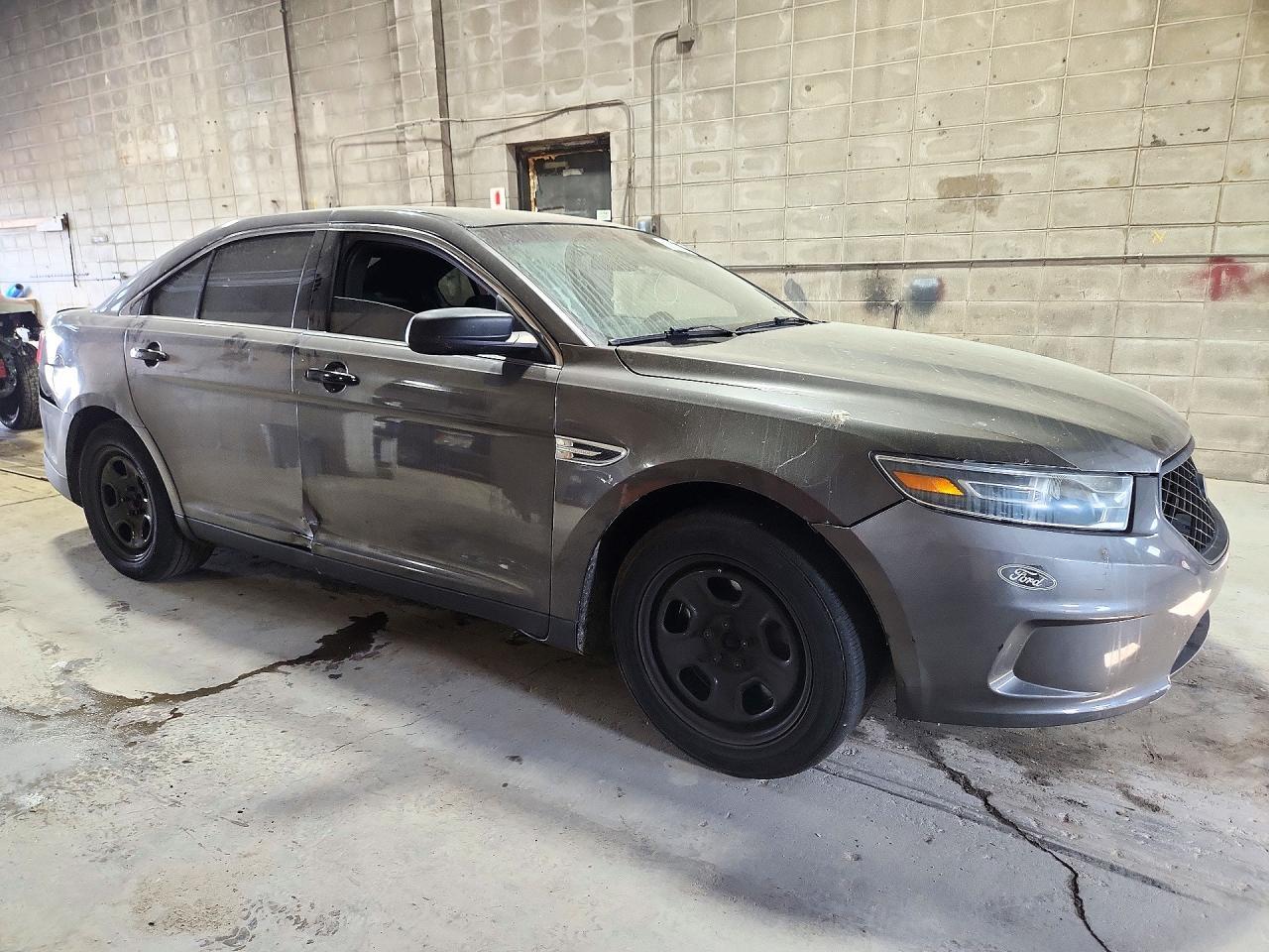 2015 Ford Taurus Police Interceptor - Image 4