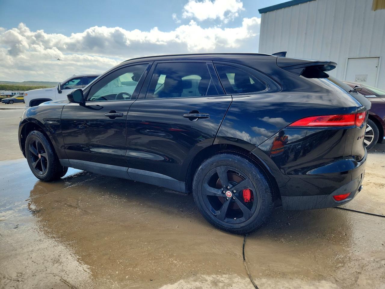 2018 Jaguar F-Pace Premium - Фото 2