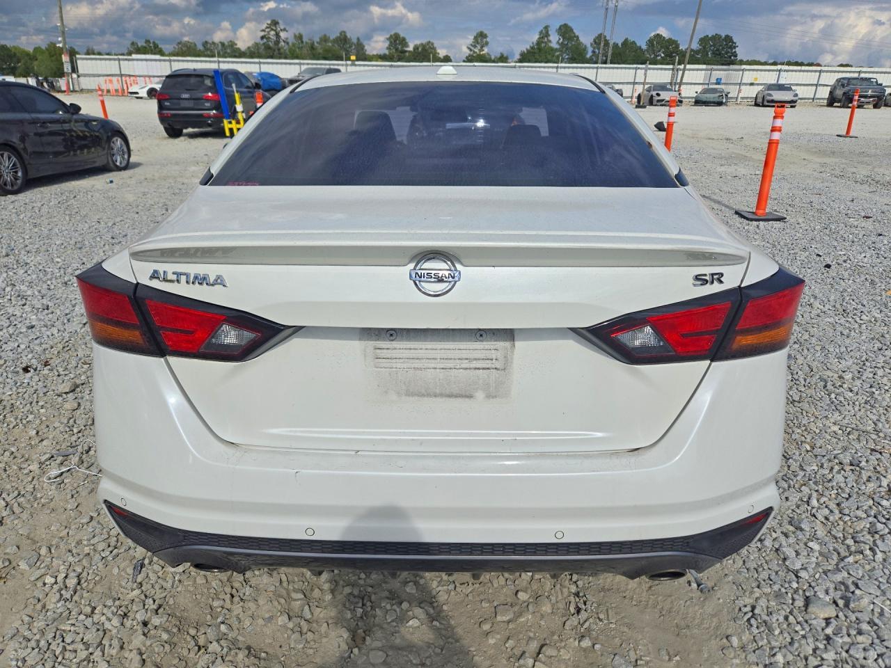 2020 Nissan Altima Sr - Image 6
