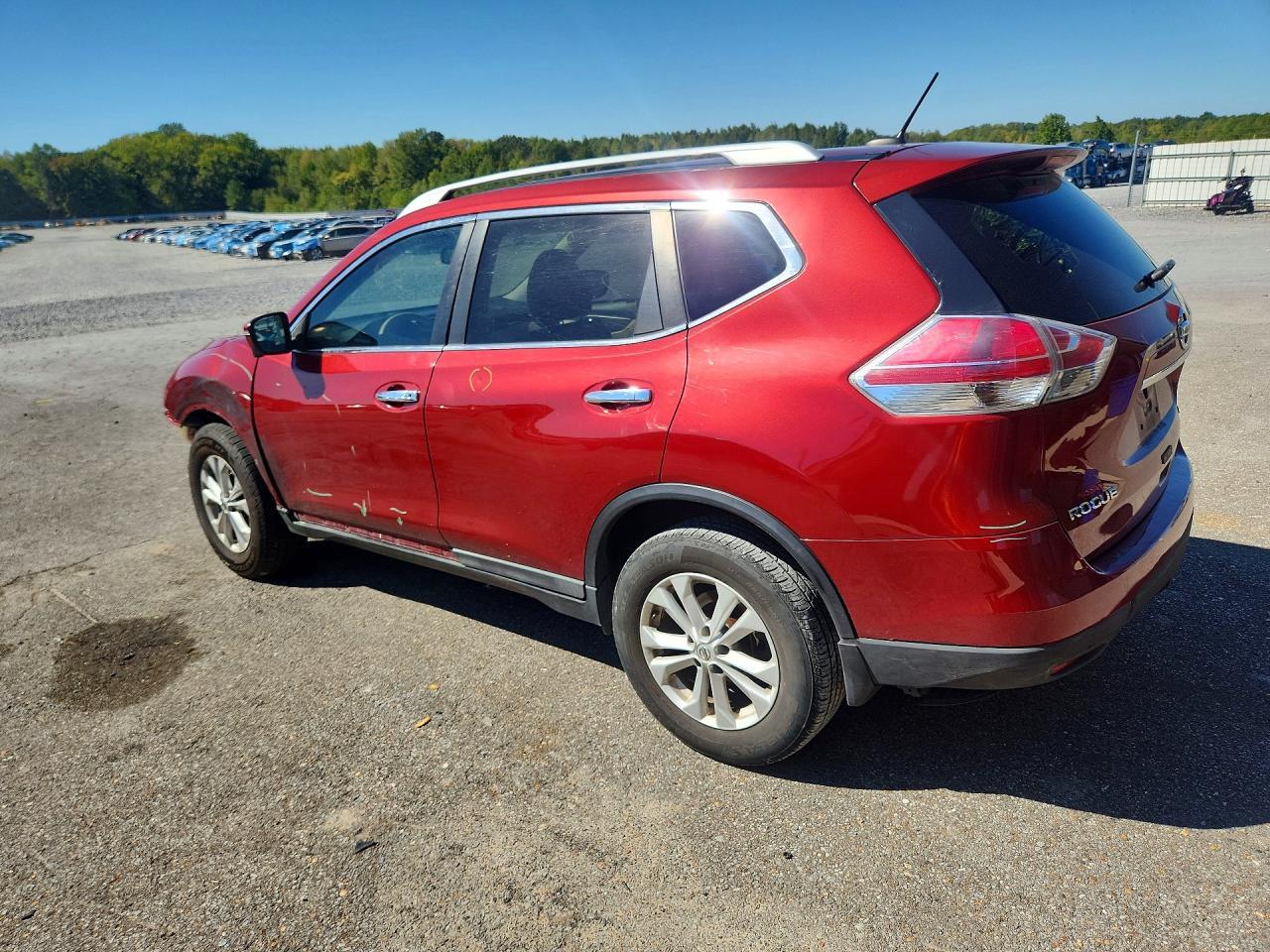 2015 Nissan Rogue Sv - Image 2