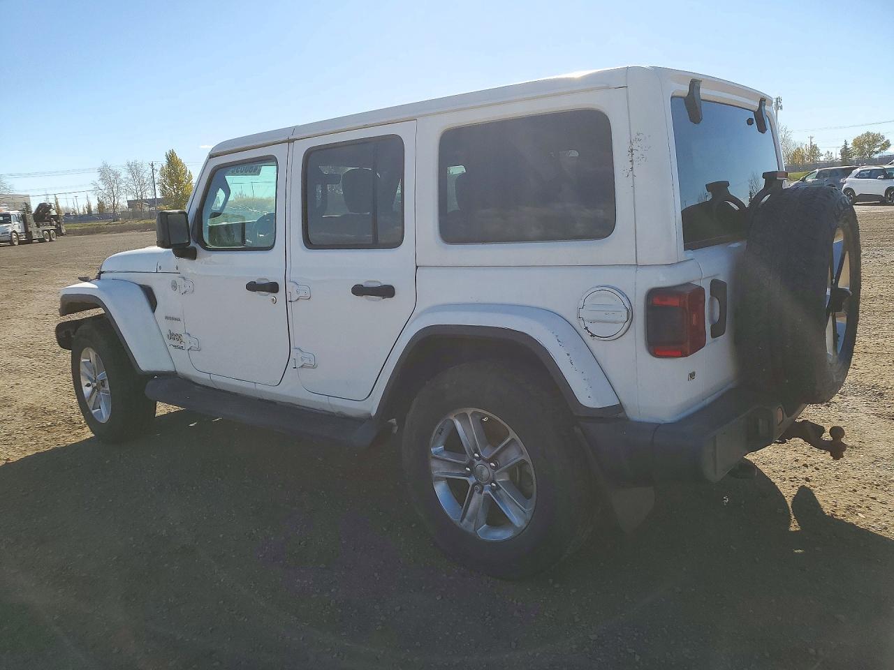 2021 Jeep Wrangler Unlimited Sahara - Фото 2