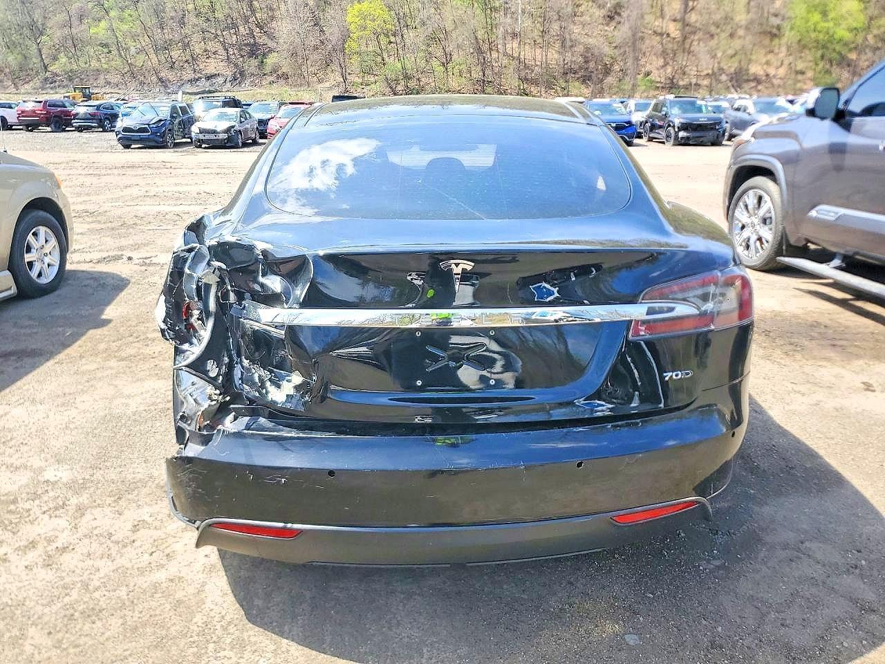 2015 Tesla Model S - Image 6