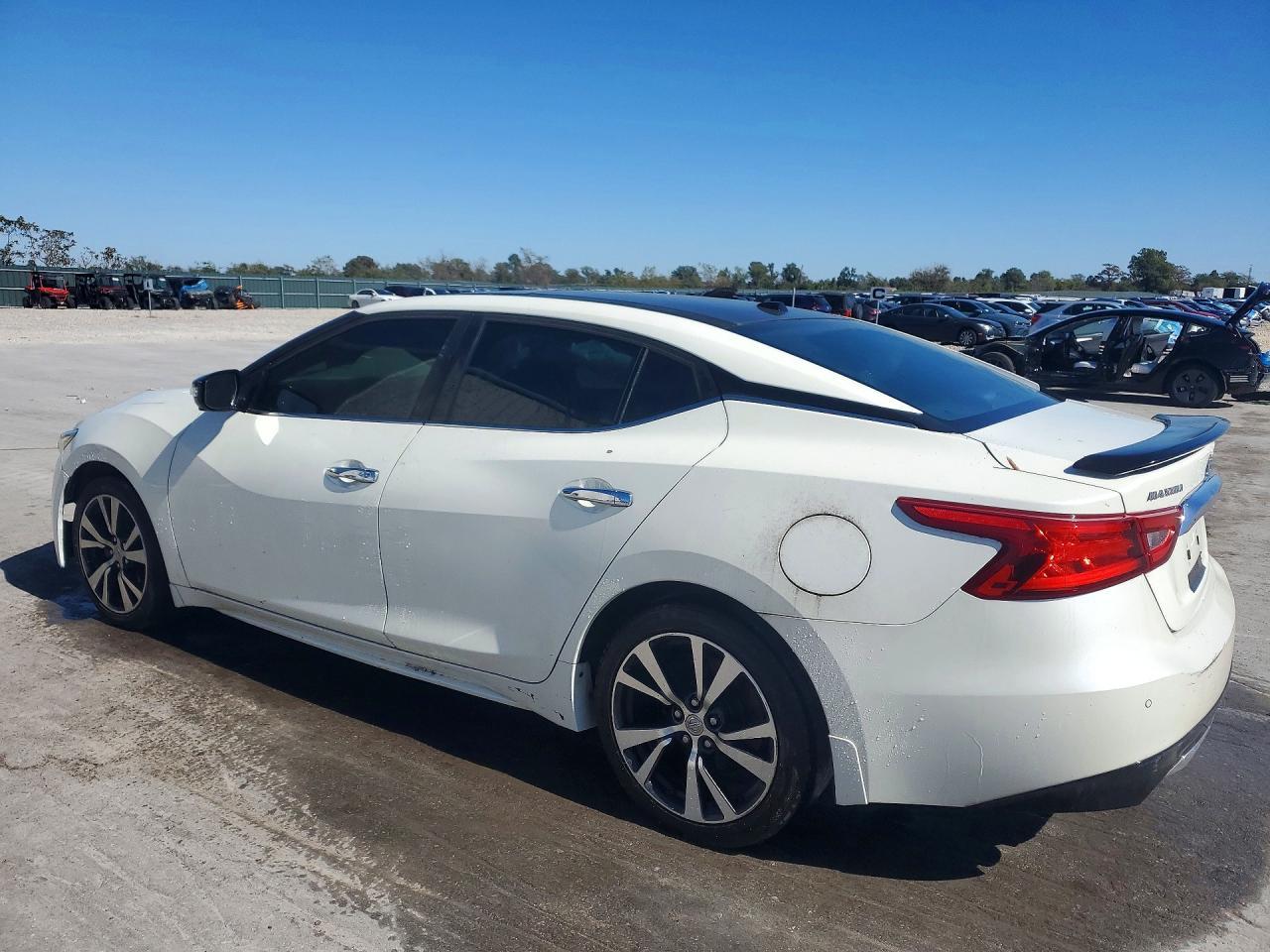 2017 Nissan Maxima Platinum - Фото 2