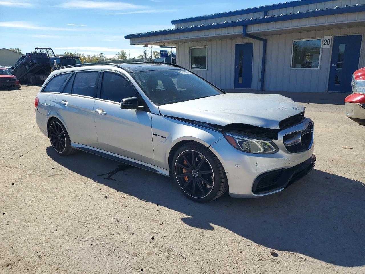 2014 Mercedes-Benz E 63 Amg-S - Фото 4