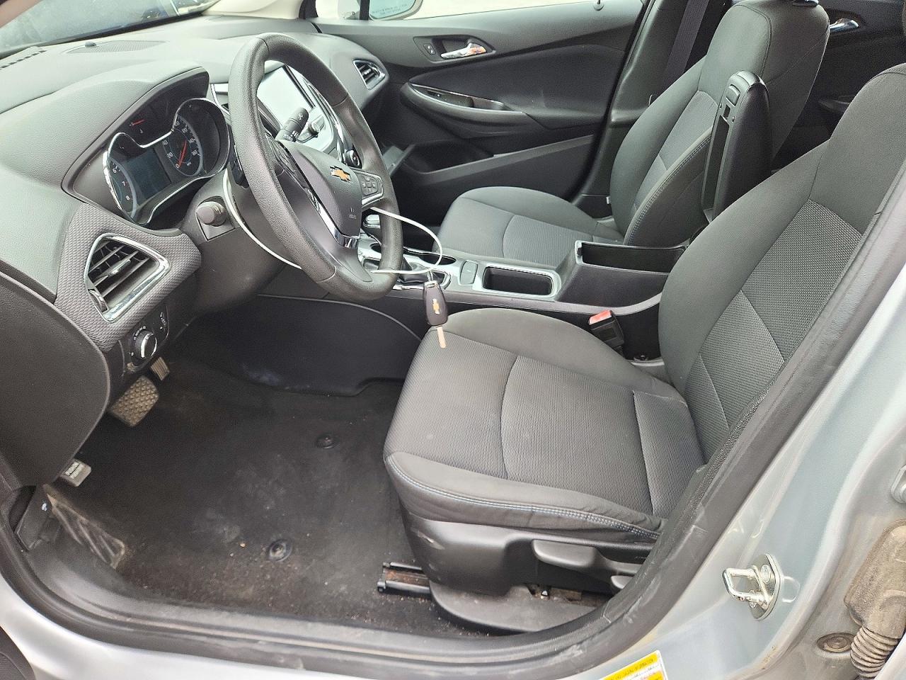 2017 Chevrolet Cruze Lt - Image 7