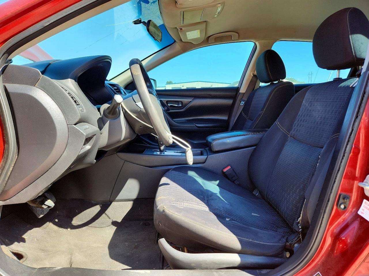 2016 Nissan Altima 2.5 S - Фото 7