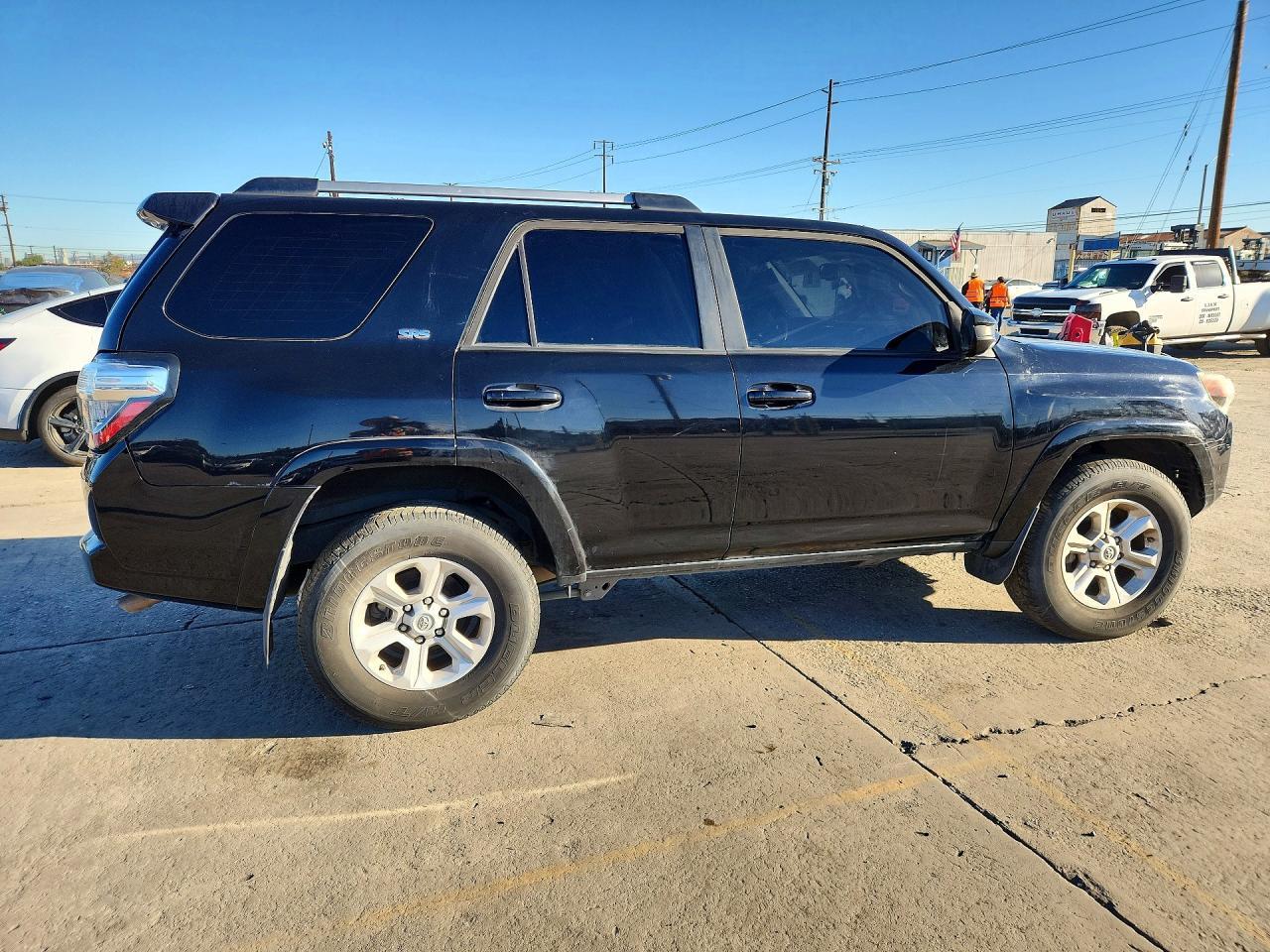 2021 Toyota 4Runner Sr5 - Image 3