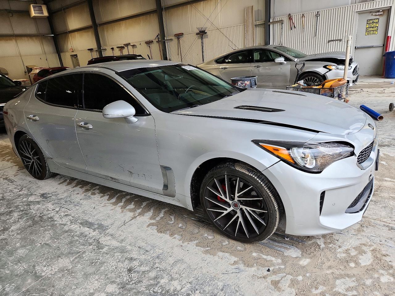 2018 Kia Stinger Base - Image 4