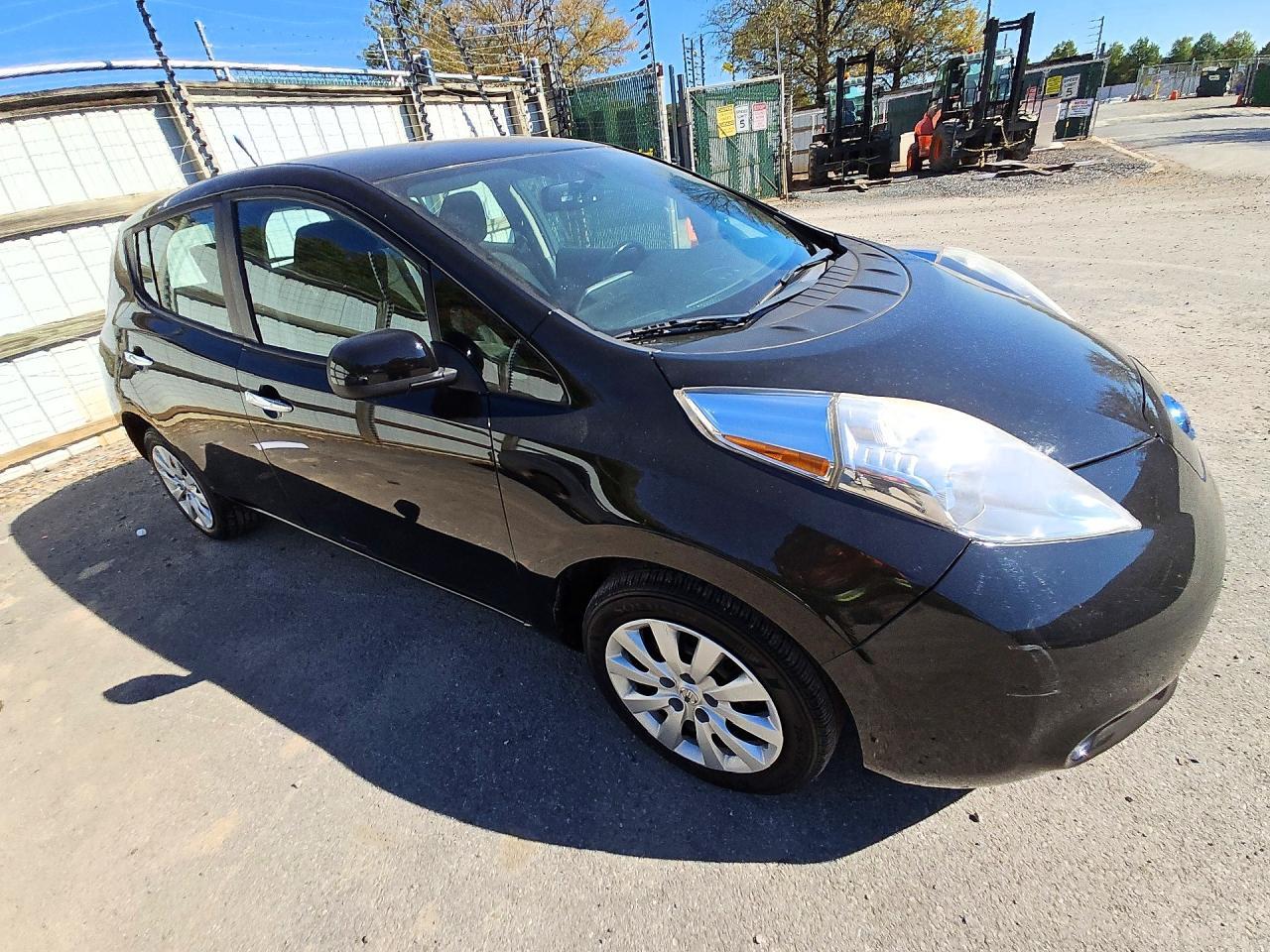 2013 Nissan Leaf S - Фото 4
