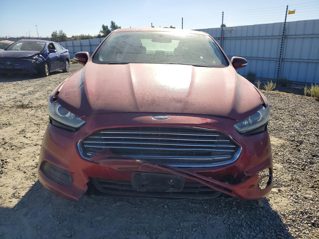 2015 Ford Fusion Se Hybrid - Фото 5