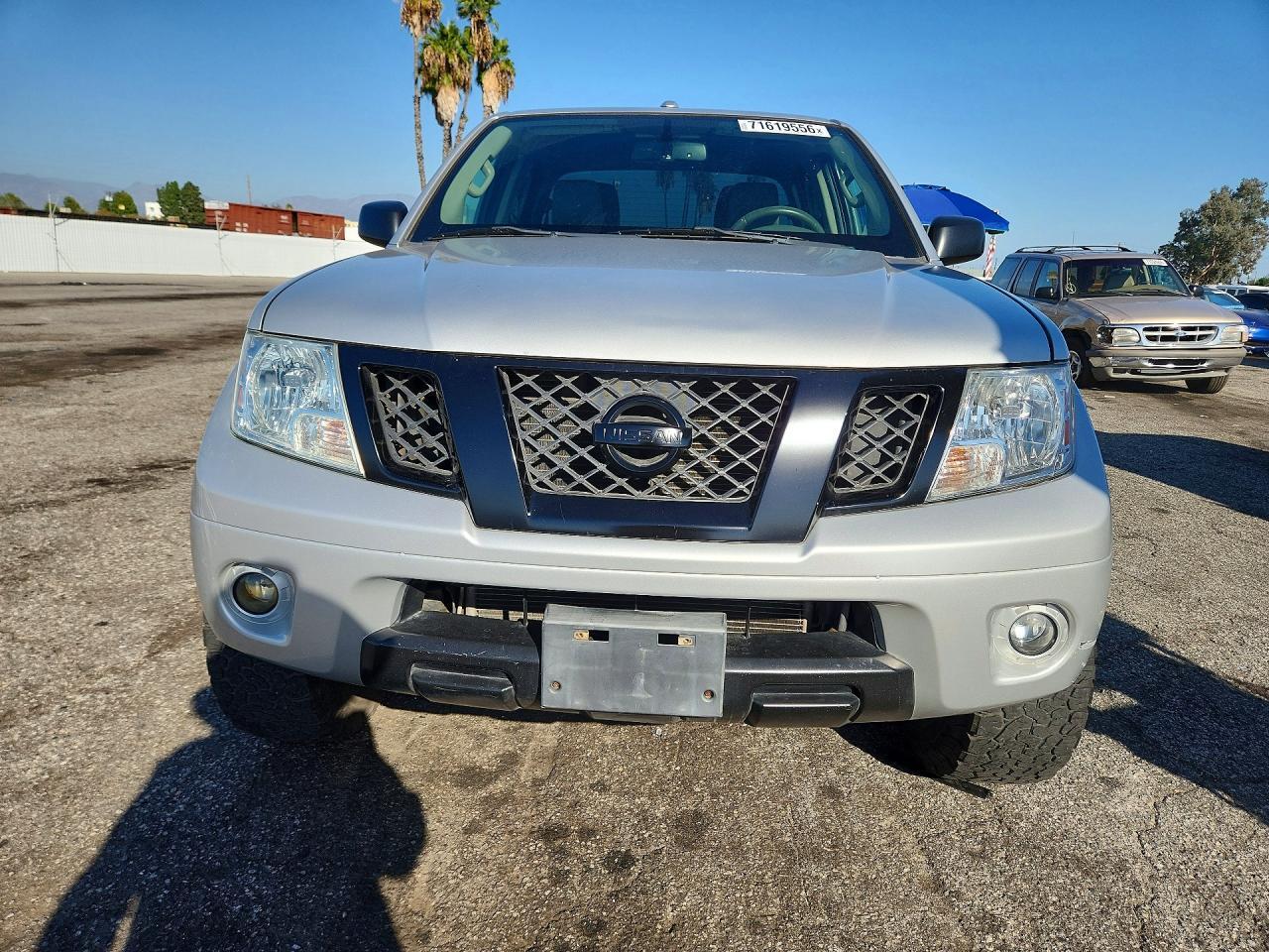 2013 Nissan Frontier Sv - Image 5