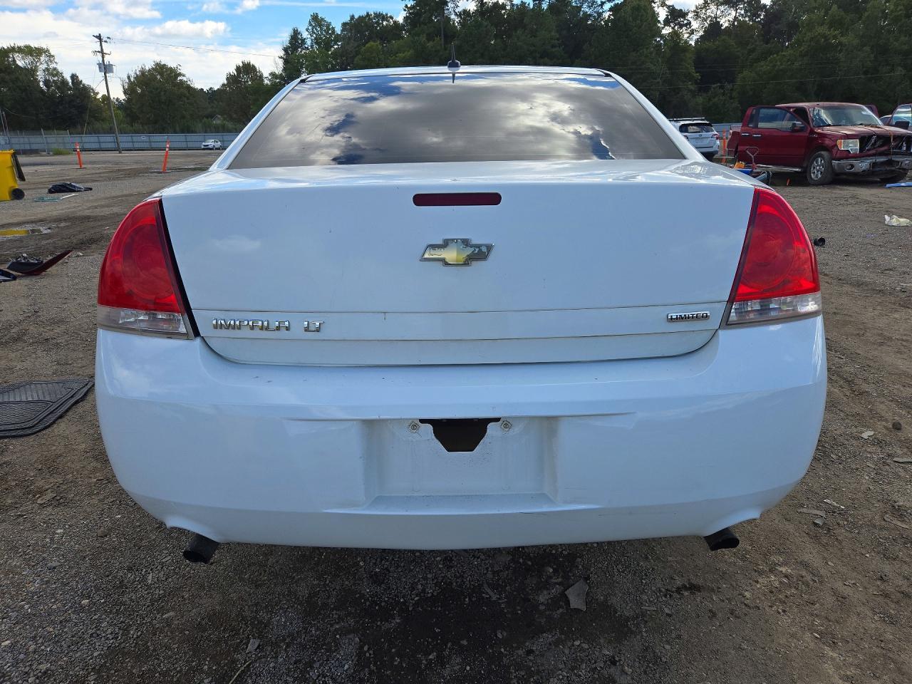2015 Chevrolet Impala Limited Lt - Image 6