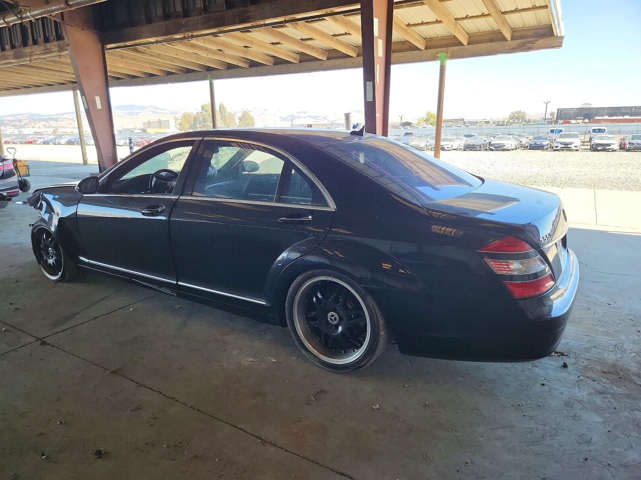 2007 Mercedes-Benz S 550 - Image 2