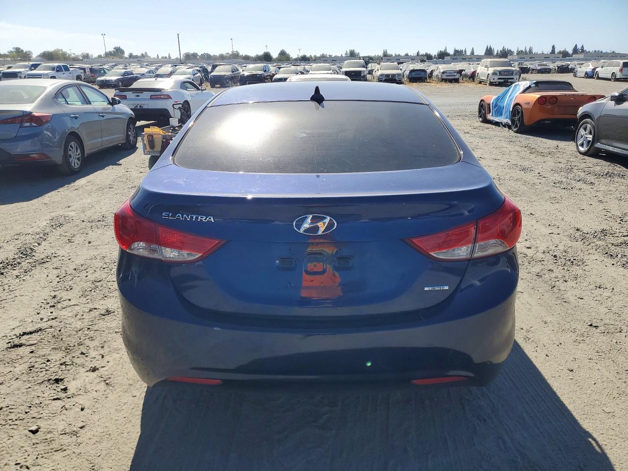 2011 Hyundai Elantra Limited - Фото 6