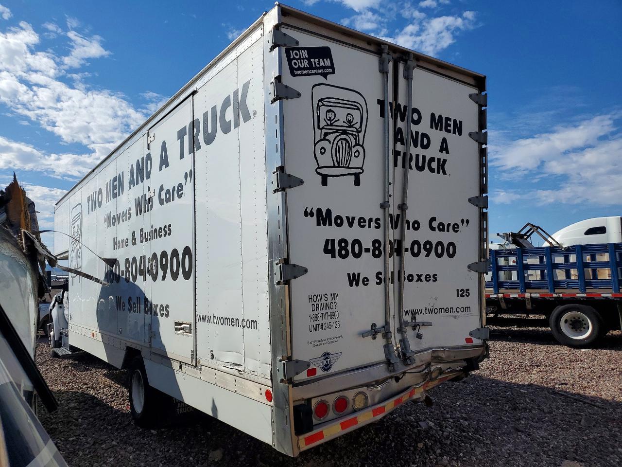 2022 Ford F650 Super - Box Truck - Фото 2