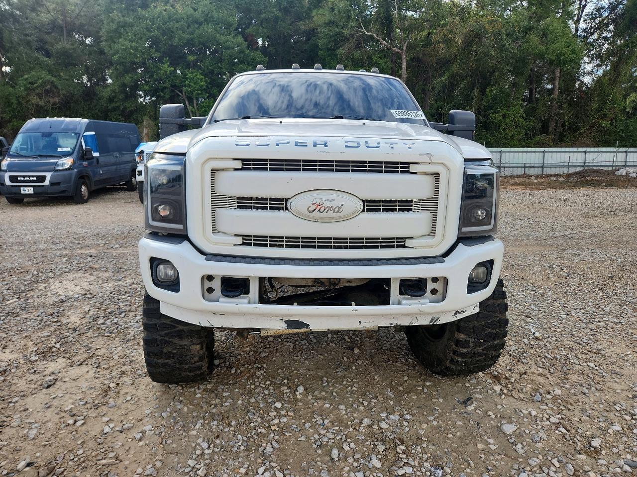 2016 Ford F250 Super Duty - Image 5