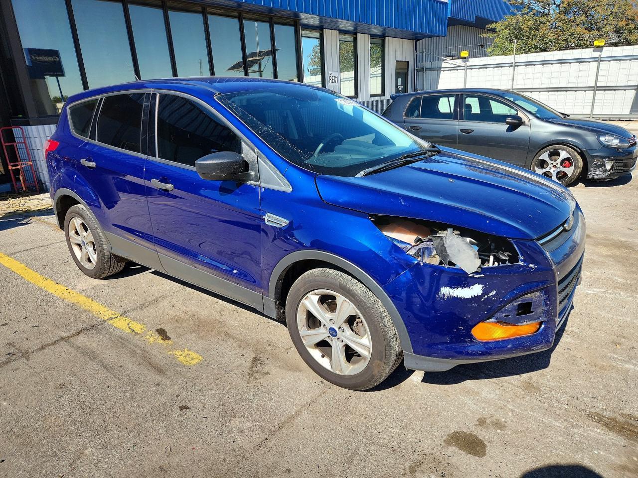 2016 Ford Escape S - Image 4