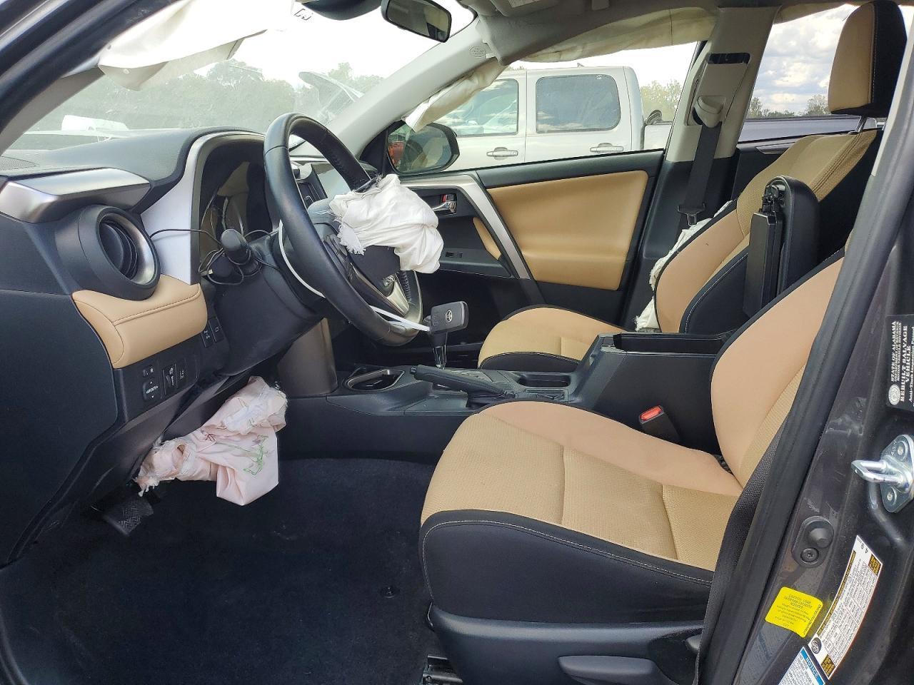 2018 Toyota Rav4 Xle - Image 7