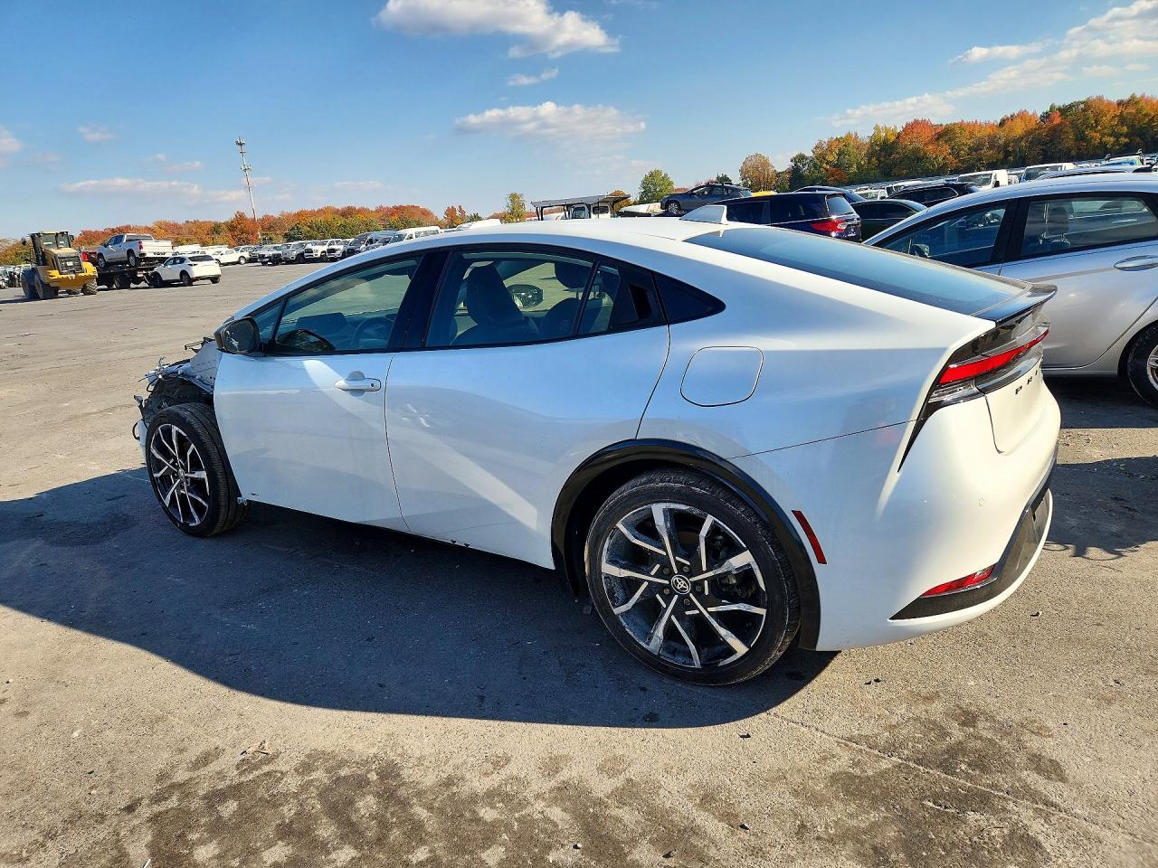 2024 Toyota Prius Xle - Фото 2