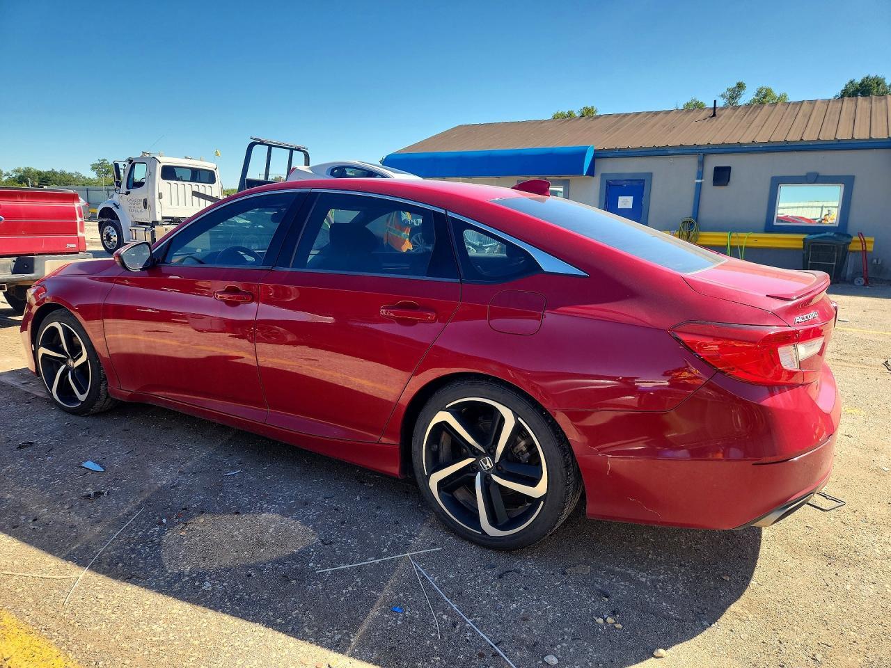 2018 Honda Accord Sport - Фото 2