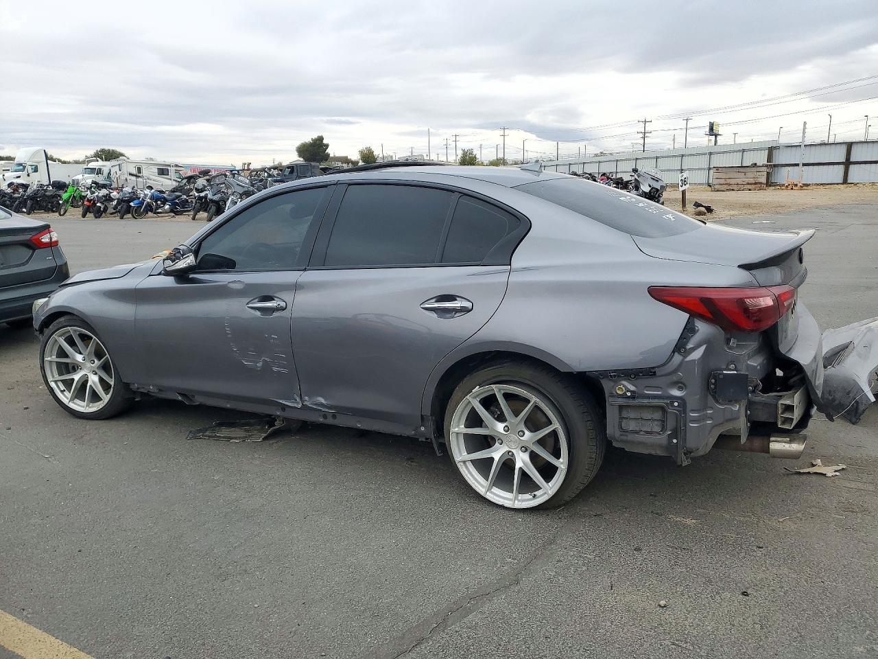 2019 Infiniti Q50 3.0T Luxe - Фото 2