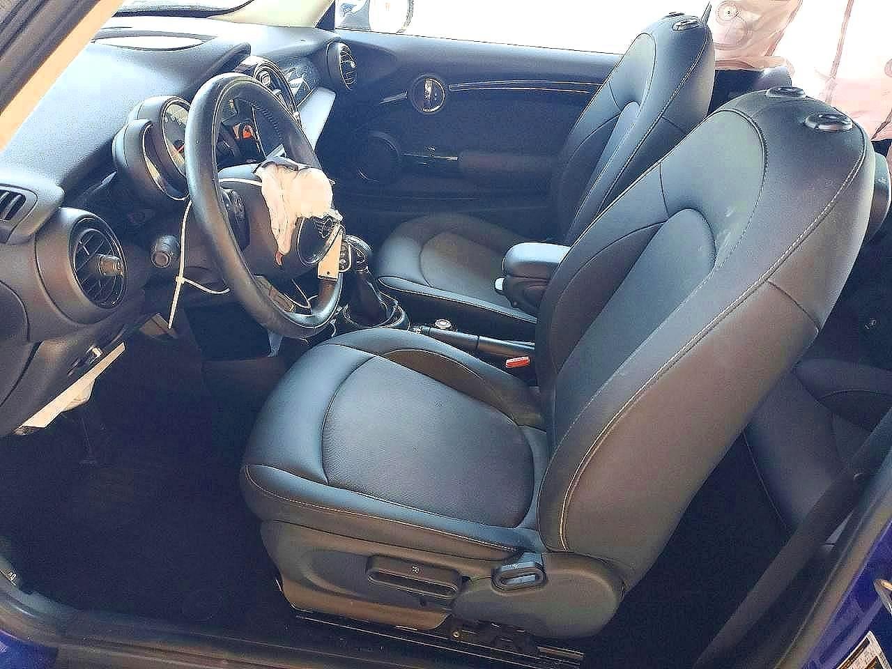 2019 Mini Cooper - Image 7