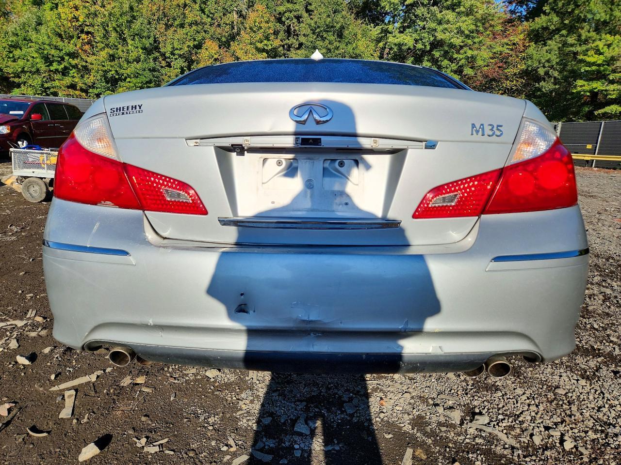 2010 Infiniti M35 Base - Фото 6