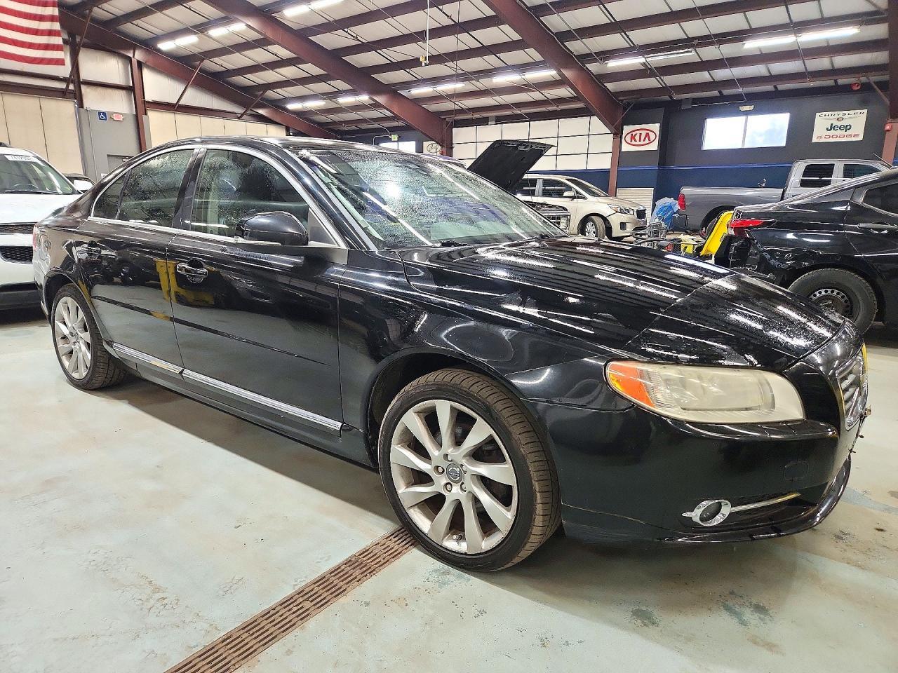 2012 Volvo S80 - Image 4