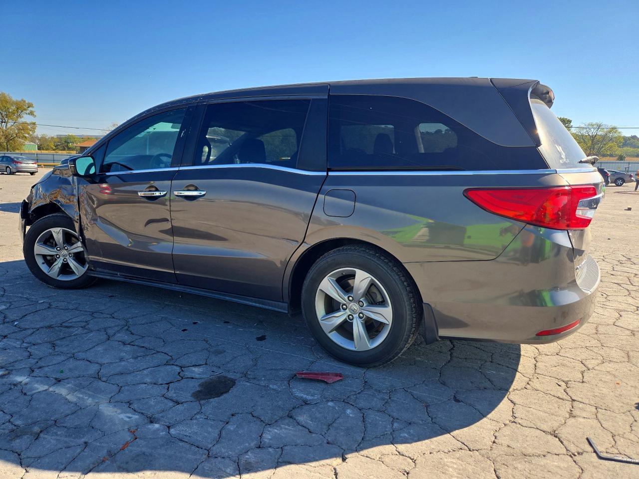 2020 Honda Odyssey Ex - Image 2