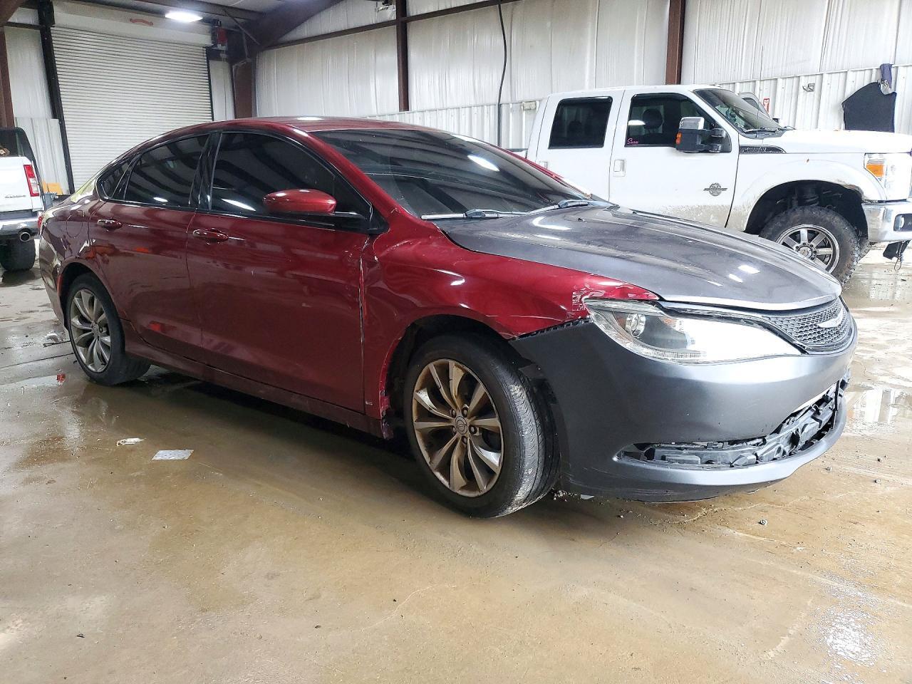 2015 Chrysler 200 S - Фото 4